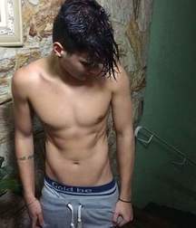 Shirtless boys from net 1 58dc2114e0fe9.jpg
