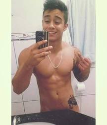 Shirtless boys from net 1 58dc21290b15c.jpg