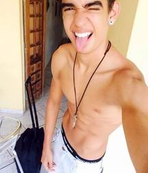 Shirtless boys from net 1 58dc2151ade44.jpg