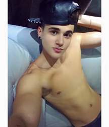 Shirtless boys from net 2 58dcd72b03d8d.jpg