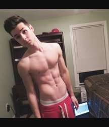Shirtless boys from net 2 58dcd73a3b837.jpg