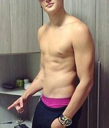 Shirtless boys from net 2 58dcd7467f3be.jpg