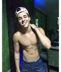 Shirtless boys from net 2 58dcd765dc5f4.jpg
