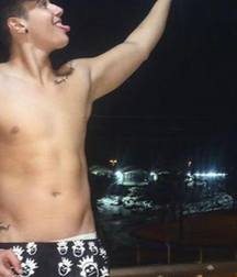 Shirtless boys from net 2 58dcd76c87b8c.jpg