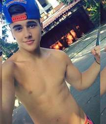 Shirtless boys from net 2 58dcd77ce5bc7.jpg