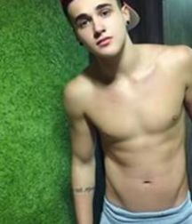 Shirtless boys from net 2 58dcd78d3eea6.jpg