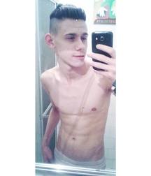 Shirtless boys from net 2 58dcd792ec6ad.jpg