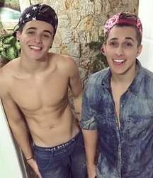 Shirtless boys from net 2 58dcd79947f0b.jpg