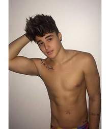 Shirtless boys from net 2 58dcd7a50e173.jpg