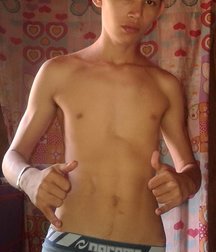 Shirtless boys from net 2 58dcd7a9e0a92.jpg