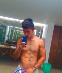 Shirtless boys from net 2 58dcd7ba9120f.jpg