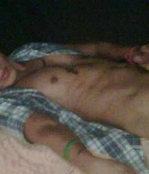 Shirtless boys from net 3 58de4679d6d9c.jpg