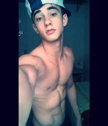 Shirtless boys from net 3 58de468d1240d.jpg