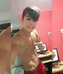 Shirtless boys from net 3 58de46b4e7081.jpg