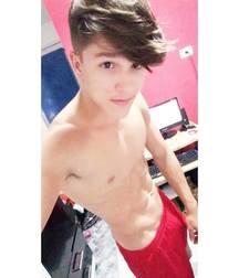 Shirtless boys from net 3 58de46ffe5138.jpg