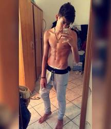 Shirtless boys from net 3 58de4703eb56b.jpg