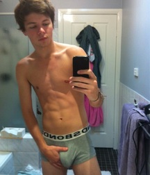 Underwear boys 58ef4cfdde2a0.jpg