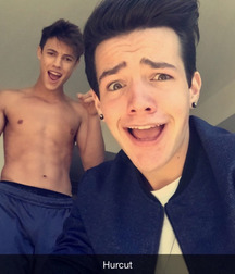 Friends shirtless 58f5e8779744d.jpg