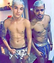 Friends shirtless 58f5e880ba9be.jpg