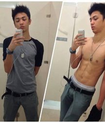 Selfies and mirror 58f738cd7a79f.jpg