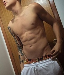 Shirtless boys from net 1 58f9de9b3814b.jpg