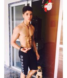 Shirtless boys from net 1 58f9dec36c9b4.jpg