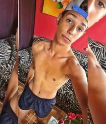 Shirtless boys from net 1 58f9dec5c185b.jpg