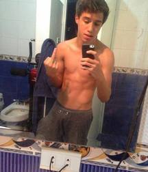 Shirtless boys from net 1 58f9dee7898ce.jpg