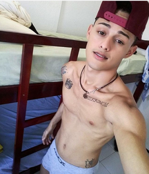 Shirtless boys from net 1 58f9df1f11953.png