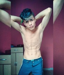 Shirtless boys from net 2 58fcac65556db.jpg