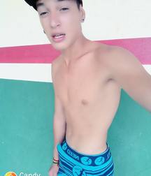 Shirtless boys from net 2 58fcac9b83d3b.jpg