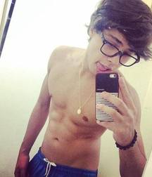 Shirtless boys from net 2 58fcacaf56115.jpg