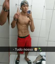 Shirtless boys from net 2 58fcacd4e1369.jpg