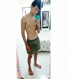 Shirtless boys from net 2 58fcad088fc4c.jpg