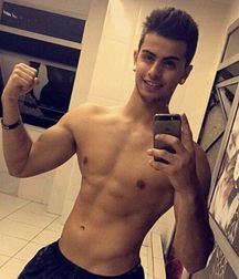 Shirtless boys from net 3 59006f90dd806.jpg
