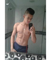 Shirtless boys from net 3 59006ff4bab55.jpg