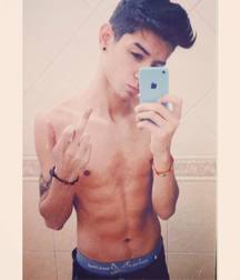 Shirtless boys from net 3 59006ff7c6856.jpg