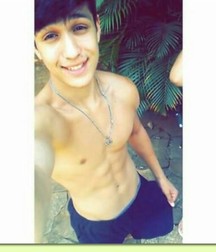 Shirtless boys from net 3 59006ffd247fe.jpg