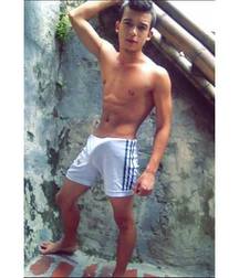 Shirtless boys from net 3 590070147120c.jpg