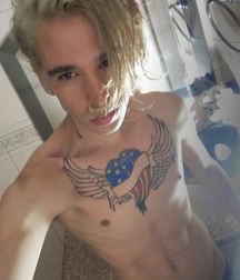 Shirtless boys from net 3 5900701636848.jpg