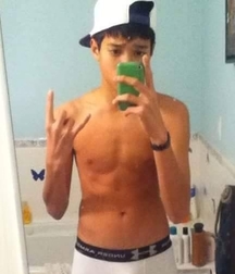 Shirtless boys from net 3 5900703c61bf7.jpg