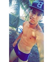 Shirtless boys from net 3 5900704517e81.jpg