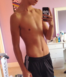 Selfies and mirro 590c4ef0d653d.jpg