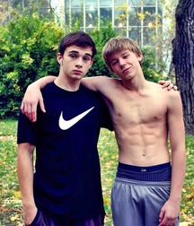 Shirtless boys from net 590ef537dc71f.jpg
