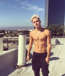 Shirtless boys from net 590ef541dcd11.jpg