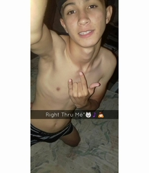 Shirtless boys from net 590ef566e9933.jpg