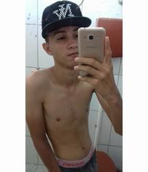 Shirtless boys from net 590ef56b46039.jpg
