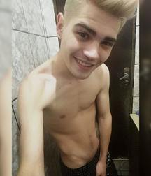 Shirtless boys from net 590ef577da4eb.jpg