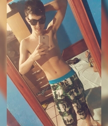 Shirtless boys from net 590ef58f55512.jpg