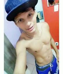 Shirtless boys from net 590ef5907fc2b.jpg